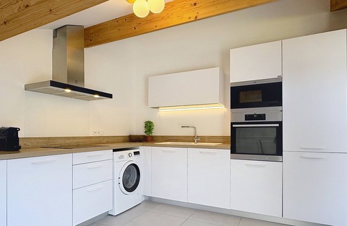 Bonifacio Apartment | STANDING APARTMENT TERRACES - A/C - PARKING - ON THE MARINA