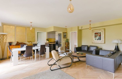 Clagny Glatigny Apartment | Standing apartment with garden - Haras de Jardy