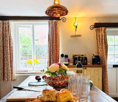 Docking House | Staneve Cottage