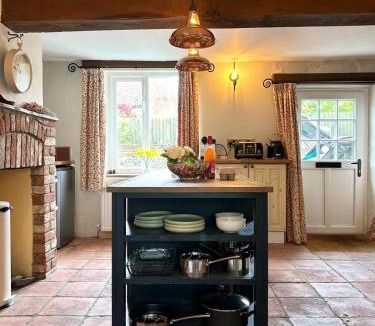 Docking House | Staneve Cottage