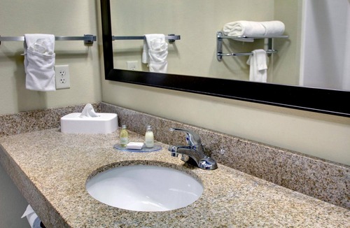 Stanton Hotel | Stanton Inn & Suites
