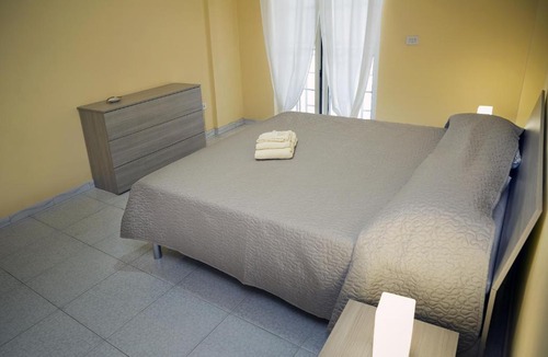 Caserta House | STANZA EUCALIPTO