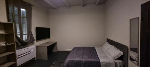 Paderno Ponchielli House | Stanza privata in dimora storica