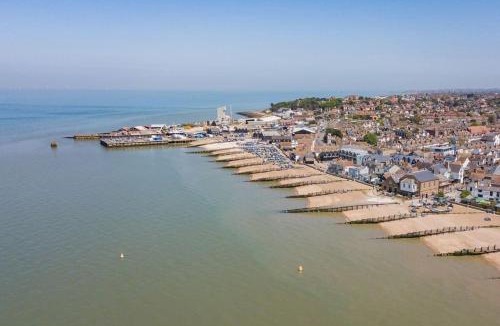 Whitstable House | Star Cottage