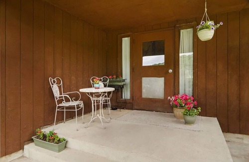 Fountain City Condo | Star Hawk Springs Chateaux - Large 6 Bdrm Retreat