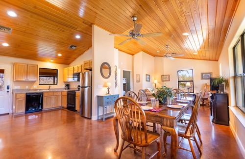 Wimberley Cottage | Star Ranch Cottage- Starry Nights & Cozy Comfort