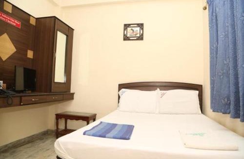 Thousand Lights Cabin | Star Residency