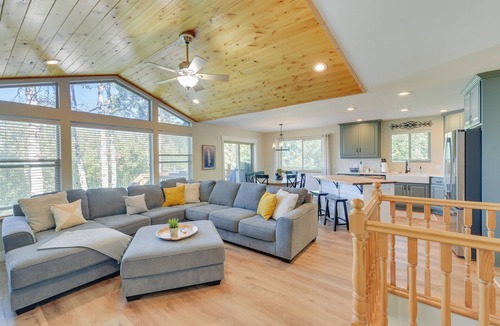 Star Valley Ranch Cabin | Star Valley Ranch Cabin Rental w/Private Hot Tub!
