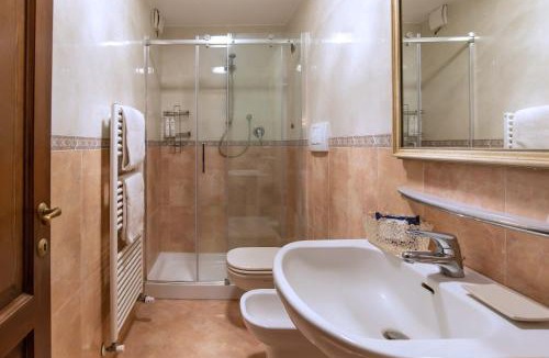 Castiglioncello Apartment | Star View Apartment with pool