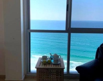Bat Yam Apartment | Star Way