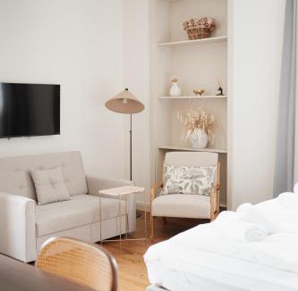 Cerklje ob Krki Hotel | Stara šola Kaval