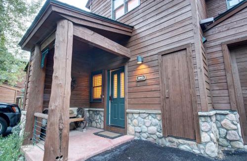 Keystone House | Starfire 1992 by SummitCove Lodging in Colorado