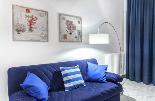 Molina Apartment | Starfish 1 .