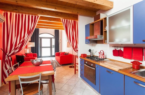 Molina Apartment | Starfish 3 .