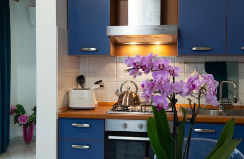 Molina Apartment | Starfish 6 .