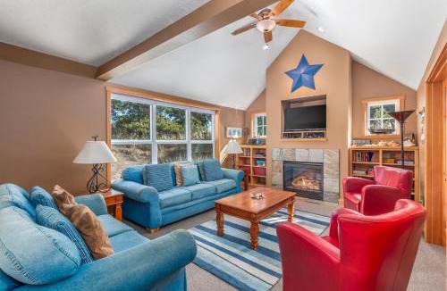 Shorepine Village House | Starfish