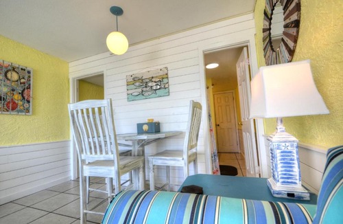 Panama City Beach Apartment | Starfish Villa
