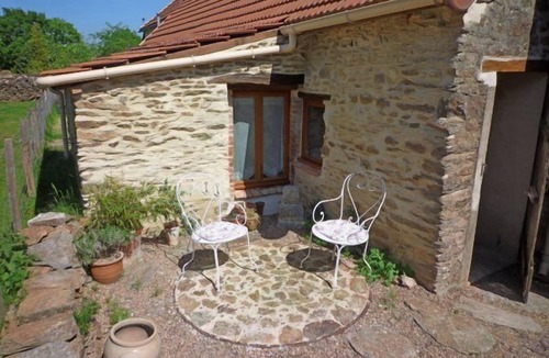 Perassay Cottage | Stargazer is a typical Berrichone farm workers cottage.