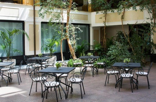 Oltretorrente Hotel | Starhotels Du Parc