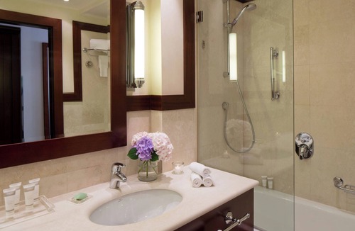 Historic Center Hotel | Starhotels Excelsior