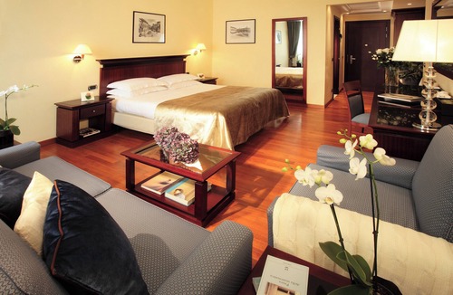 Historic Center Hotel | Starhotels Excelsior