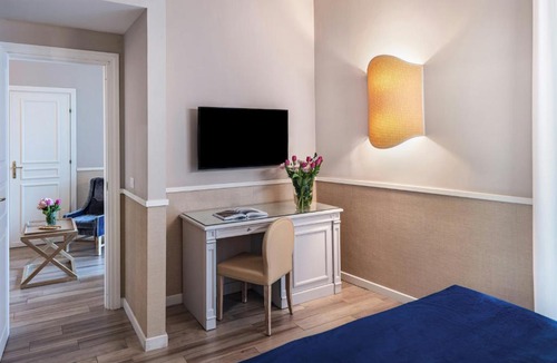 Naples City Centre Hotel | Starhotels Terminus