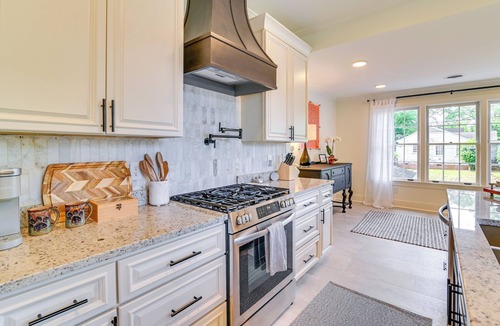 Starkville House | Starkville Estate 1 Mi to MSU: 2-Unit Combo!
