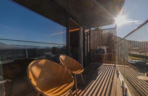 Lake Tekapo Hotel | Starlight Escape - Ohana