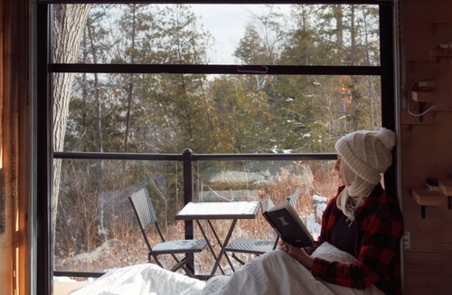 Calabogie Cabin | Starling Cabin | Off-grid Wilderness Adventure