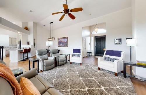 Catalina Shadows Estates House | Starmist Mountain View