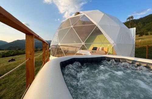 Cornereva Other | Starry Dome - Manta's Retreat Glamping Cornereva