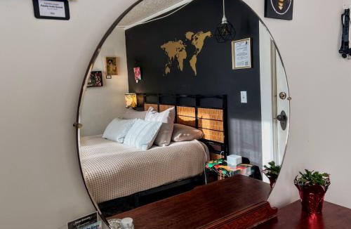 Seaside Hotel | Starry Night Inn