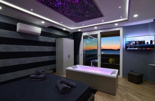 Lido House | Starry Sky Charming House