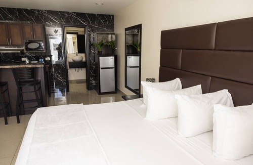 Altona Hotel | Starz Hotel