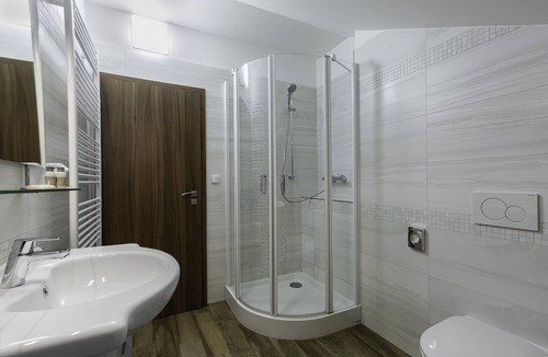 Vsestudy House | Statek 1738