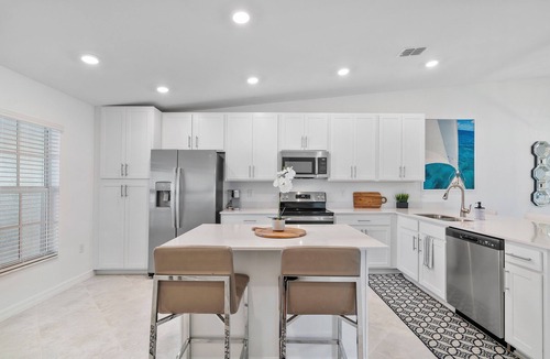 Biggar Condo | Stately appointed 2/2 within the coveted Babcock National Golf & Country Club.