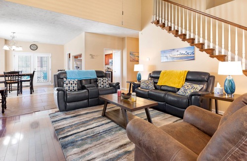 Socastee House | Stately home close to the beach & activities with private fishing dock & W/D
