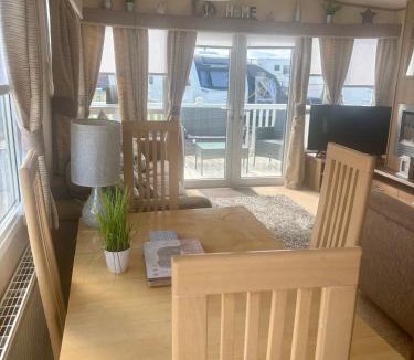 Saltcoats Other | Static Caravan 8 Berth 3 bedrooms, ensuite Saltcoats, Ayrshire, Scotland DG CH