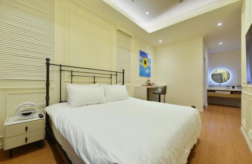 Tainan City Centre Hotel | Station B&B