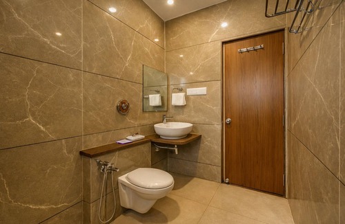 Rajpipla Hotel | Statue of Unity Resort by Lavender Hotels