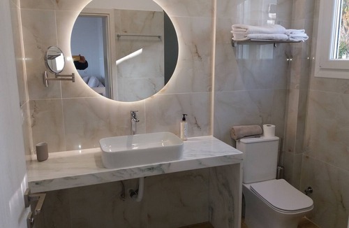 Sarakiniko House | Stavento beach front suites