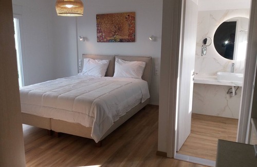 Sarakiniko House | Stavento beach front suites