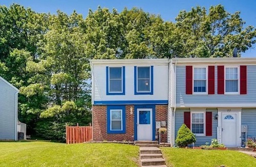 Nottingham House | Stay a While FENCED & Stylish 2 Bed 1.5 Bath FAMILY HOME Near White Marsh Mall