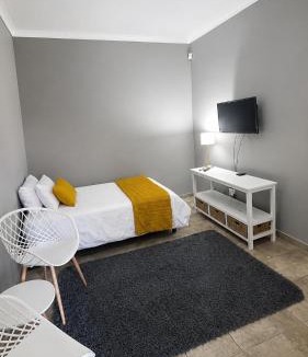 Newton Park Apartment | Stay a While Self catering - Close to Greenacres Hospital, free Wi-Fi, and secure parking