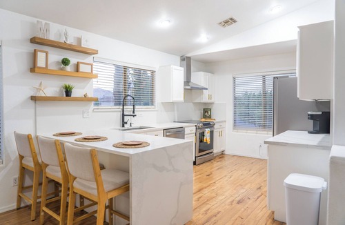 South Mountain House | Stay at Cielo with loved ones!