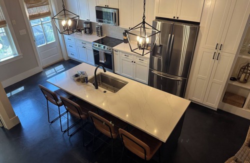 Habersham House | Stay Awhile in Habersham