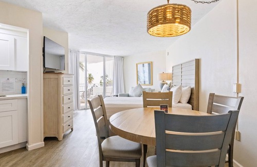 Lower Matecumbe Beach Condo | Stay Beachside: Ground Floor Studio with Gorgeous Ocean Views