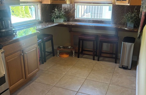 Plainview House | Stay Close to Ryder Cup: Cozy 3BR Home w/Backyard – 2 Miles to Bethpage
