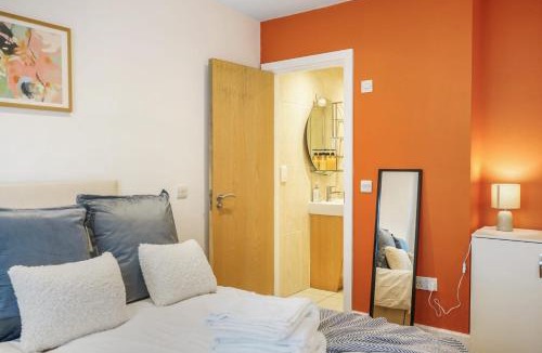 Hoxton Apartment | Stay & Explore Modern 2-Bed 2 Bath10 min Walk To Old Street Station