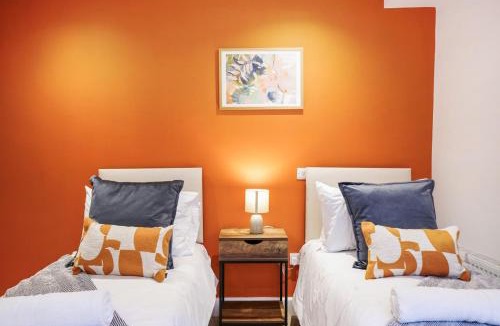 Hoxton Apartment | Stay & Explore Modern 2-Bed 2 Bath10 min Walk To Old Street Station